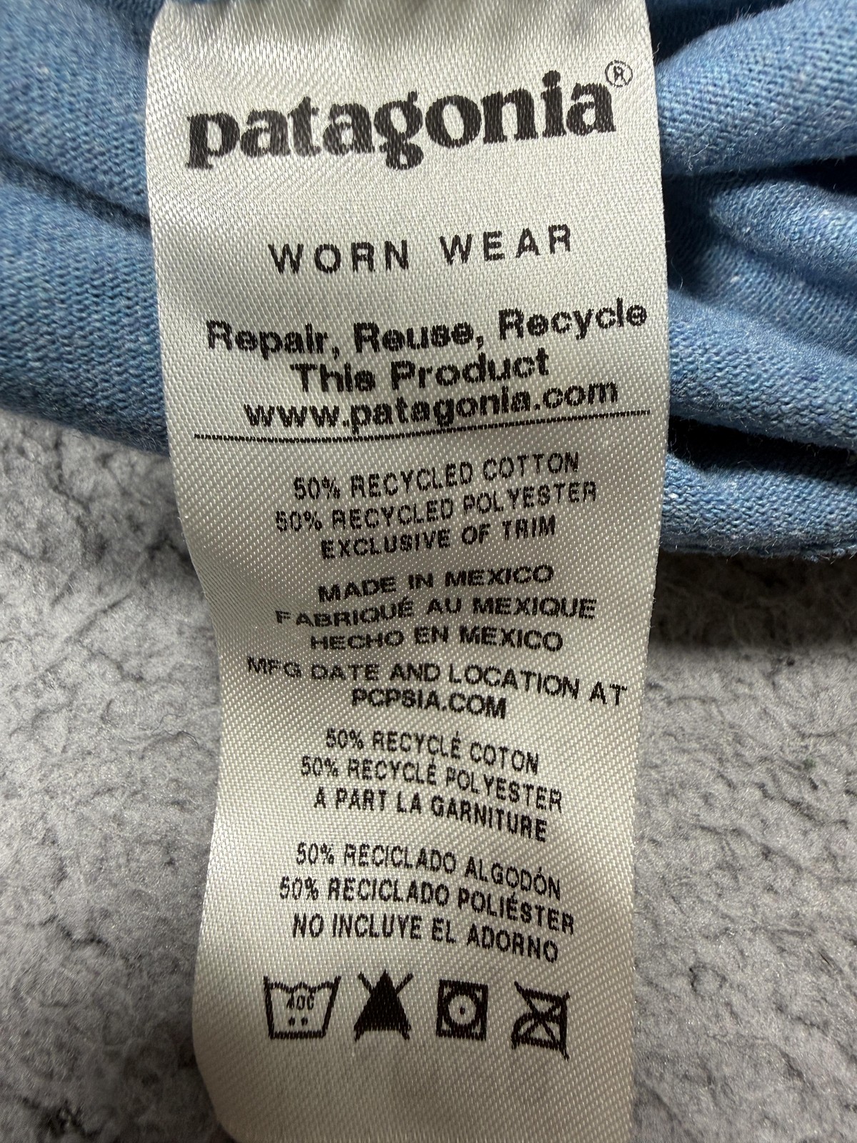 NWT Patagonia Shirt Mens XL Blue Live Simply Pocketknife Graphic Long Sleeve Tee gallery