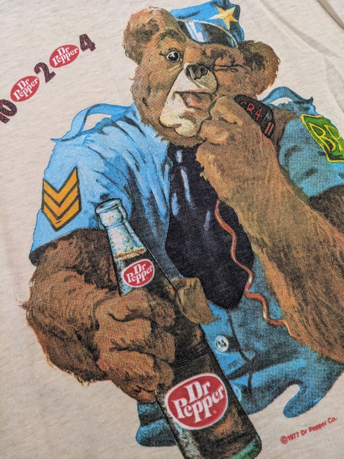 RARE Vintage Dr. Pepper 70s Cartoon Bear Tshirt Men XL T-Shirtery Beige Graphic gallery