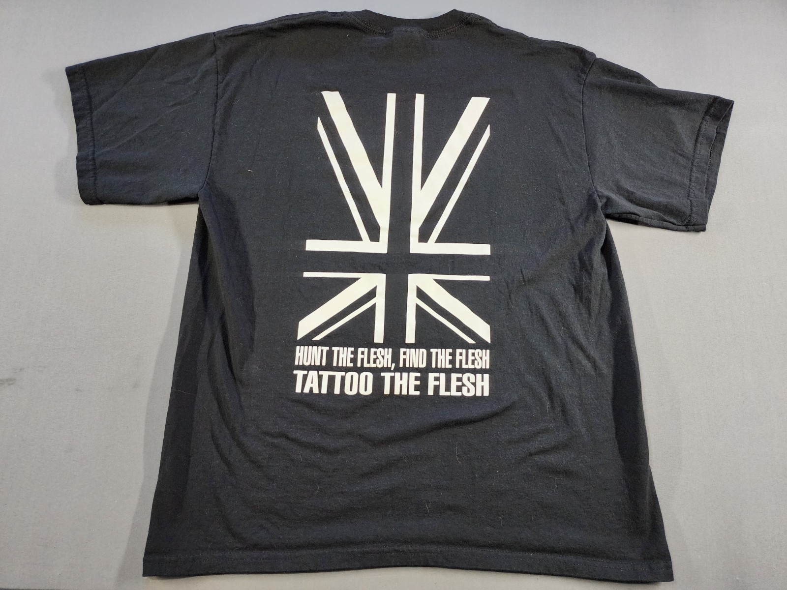 Vintage Tattoo Shirt L Black Skull Punk Rock Hunt The Flesh Inverted Cross Y2K gallery