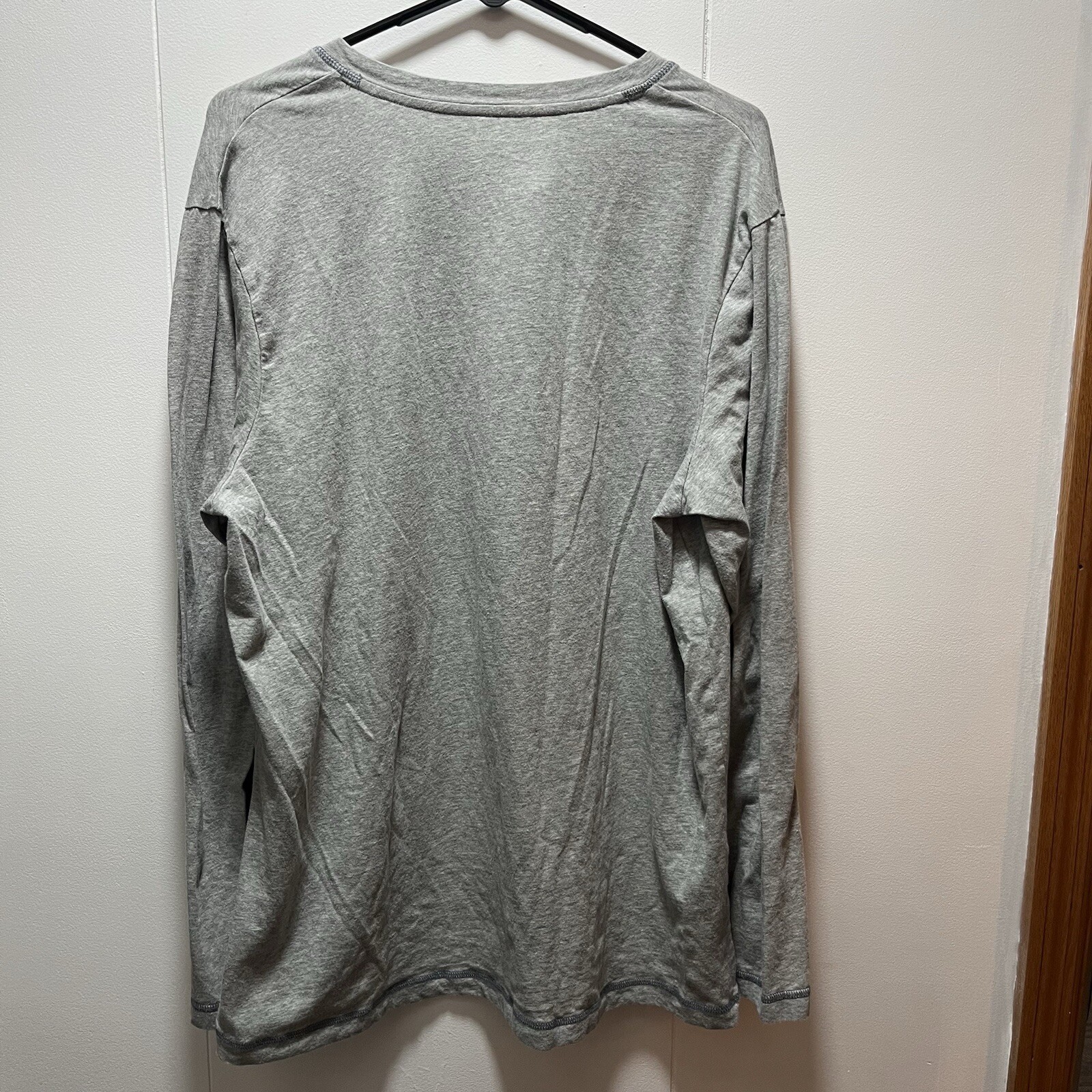 Tommy Bahama Shirt Mens Size Large Gray Long Sleeve Henley Cotton Spandex gallery