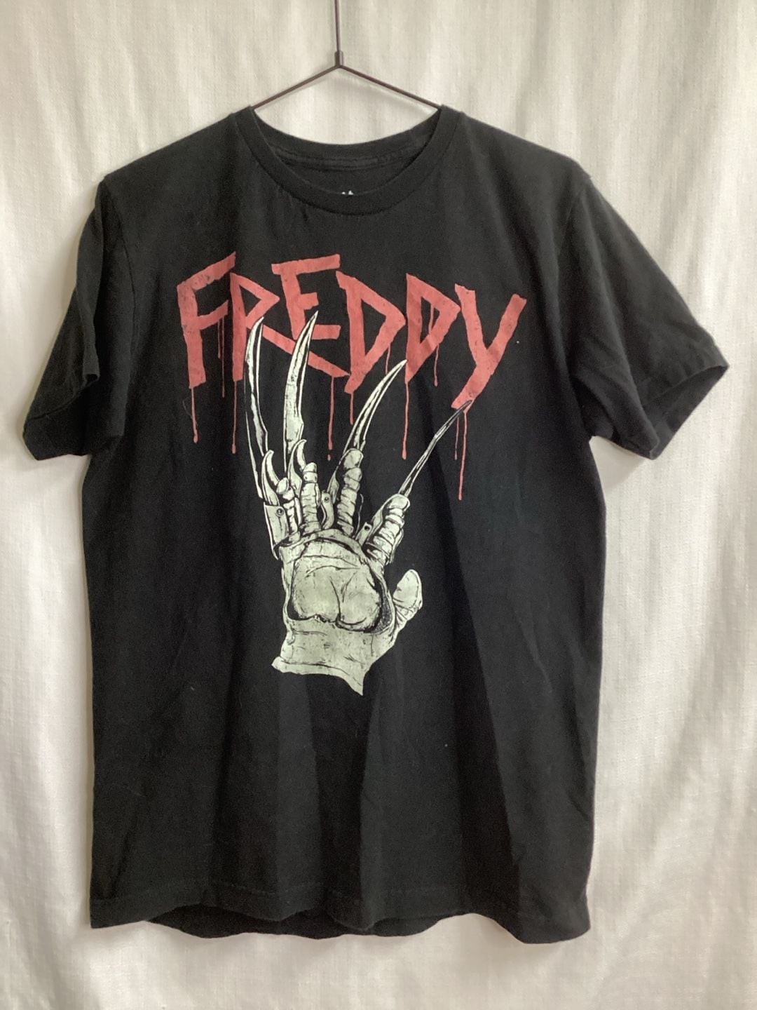 A Nightmare On Elm Street Freddy Krueger Dripping Blood Glove T-Shirt gallery