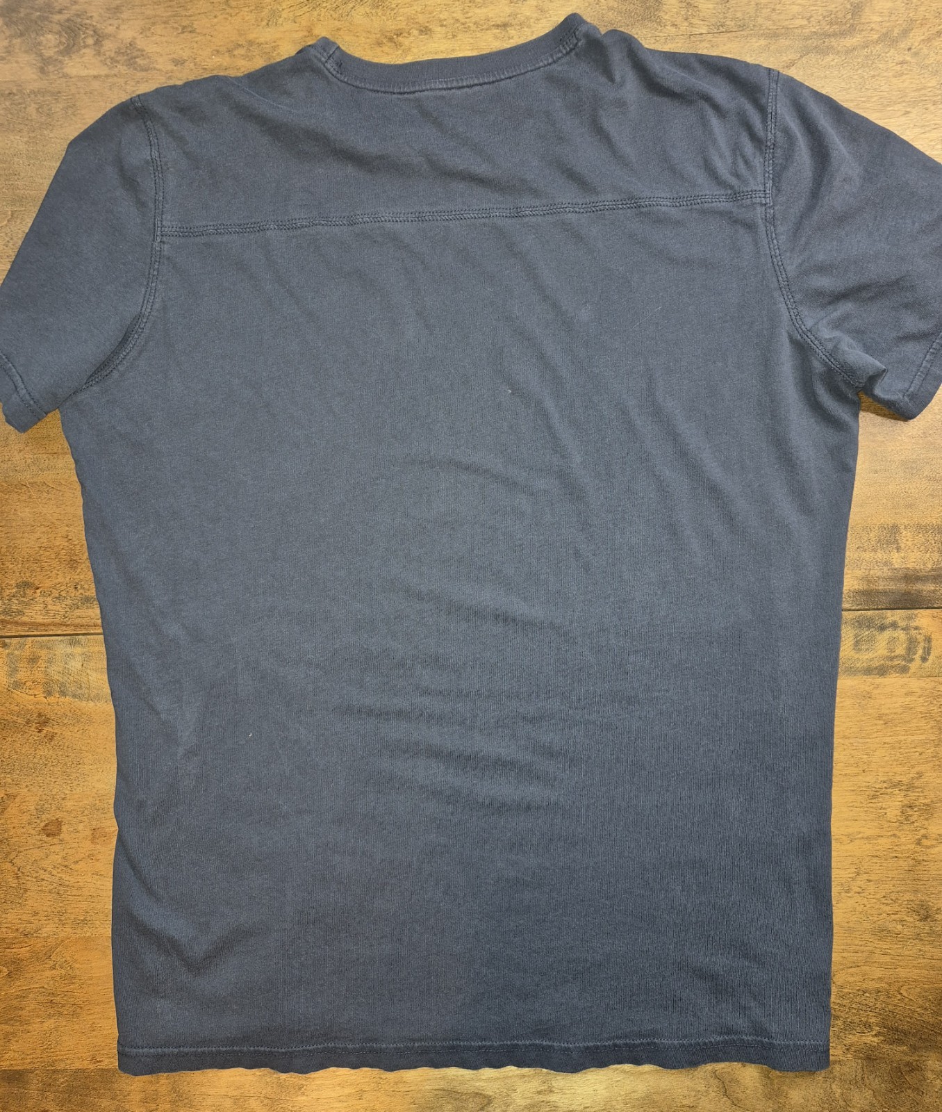 Kuhl Men's Large T Shirt Born in the Wild Wildfibre Organic Cotton Navy Tee Logo gallery