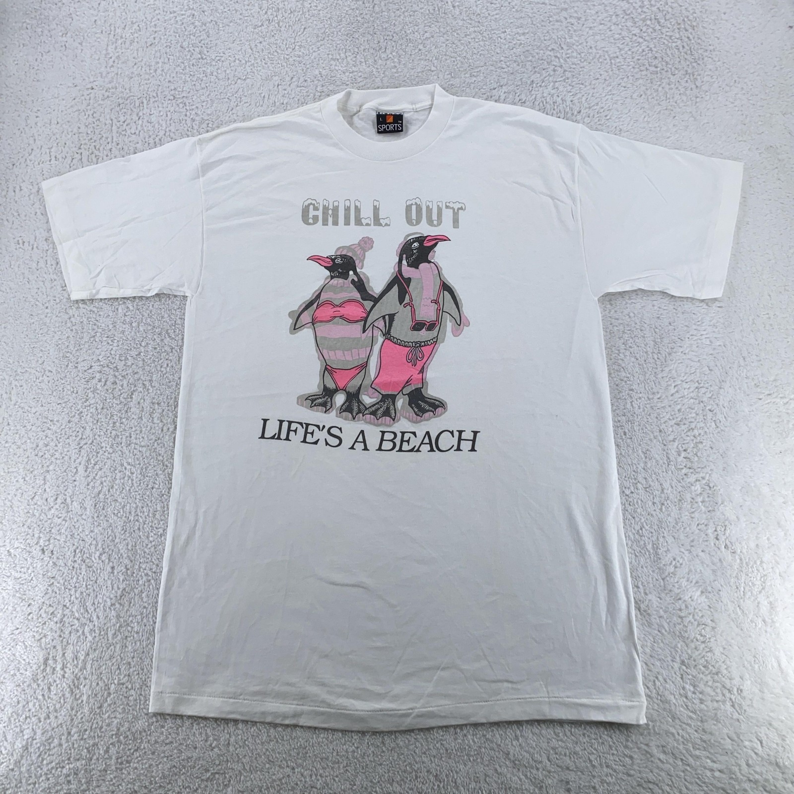 Vintage 90s Heat Color Changing Chill Out Life's a Beach T-Shirt Large Penguin gallery