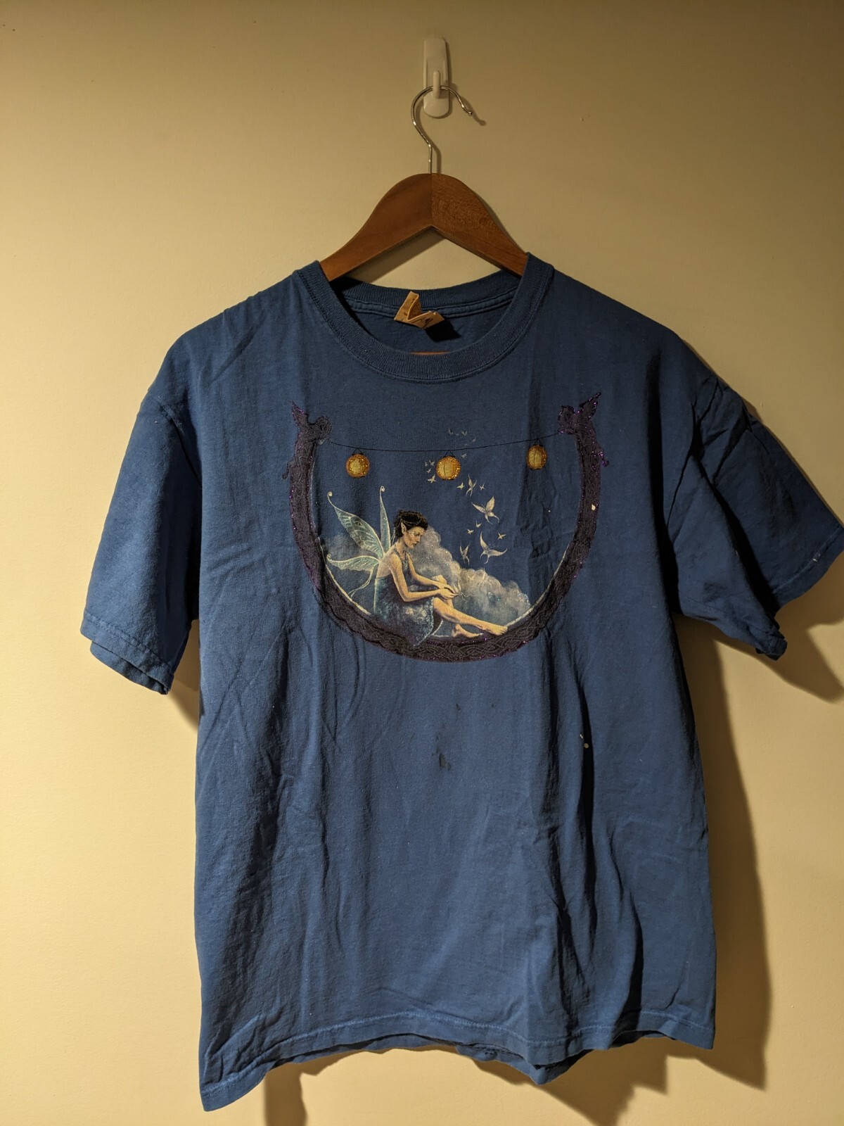 Vintage The Mountain Fairy Moon Star Blue Medium T-Shirt gallery