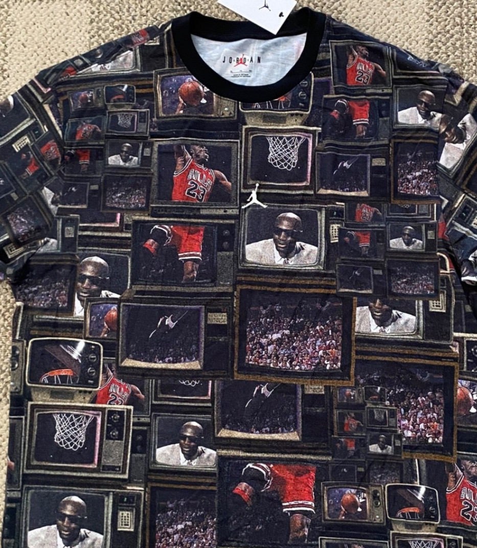 Air Jordan Nike Brooklyn Tee SS Athletic Top Shirt T-Shirt HQ8946-010 Men's L gallery