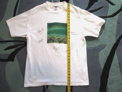 VTG 90’s single stitch Signed 10,000 Maniacs, Band Graphic Print T-Shirt, Sz. L