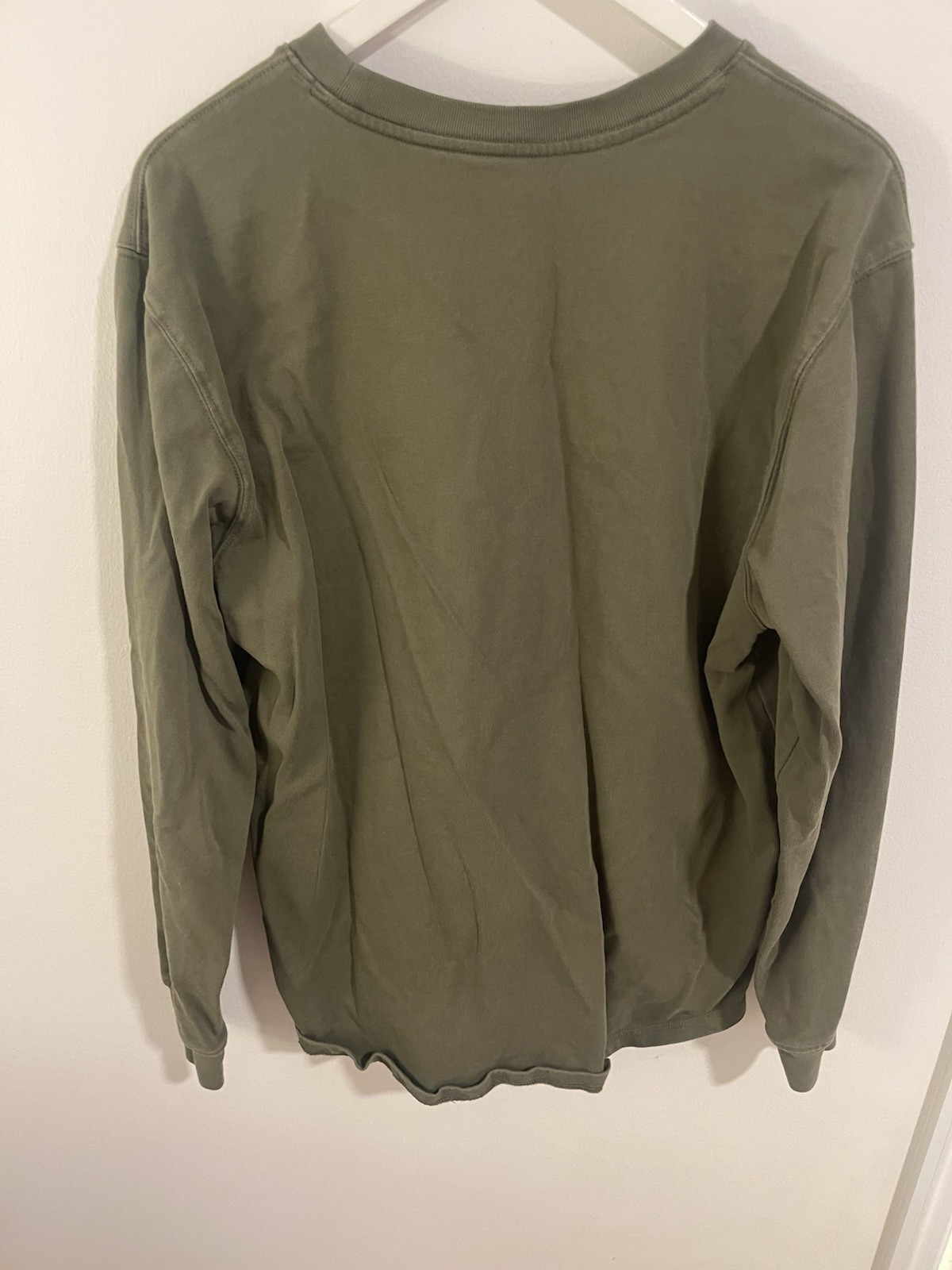 L.L.Bean Men's Traditional Fit Long Sleeve Pocket T-Shirt Green Crew Neck L Reg gallery