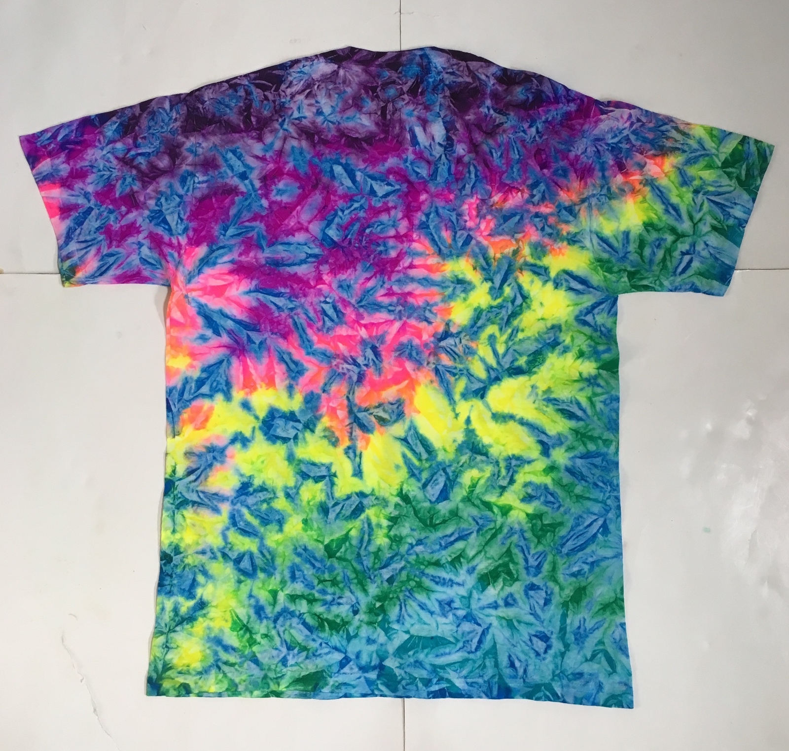 *New* 2XL - Sm Handmade Tie Dye, Rainbow Blue Cruncht Crinkle, Crew or V-Neck gallery