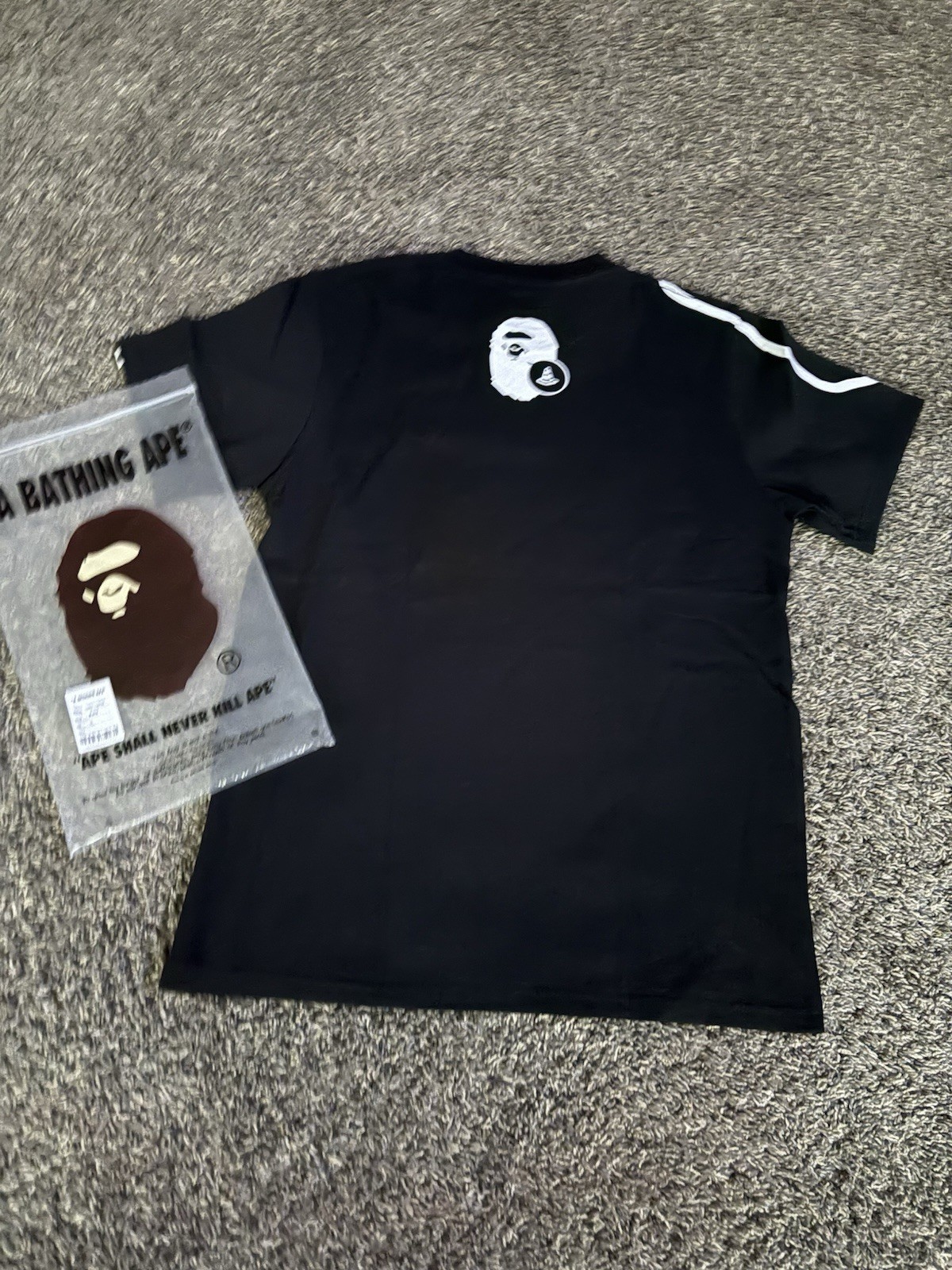 A Bathing Ape BAPE Men's L Cotton Graphic Logo Crew Neck Tee Lot of 3 gallery