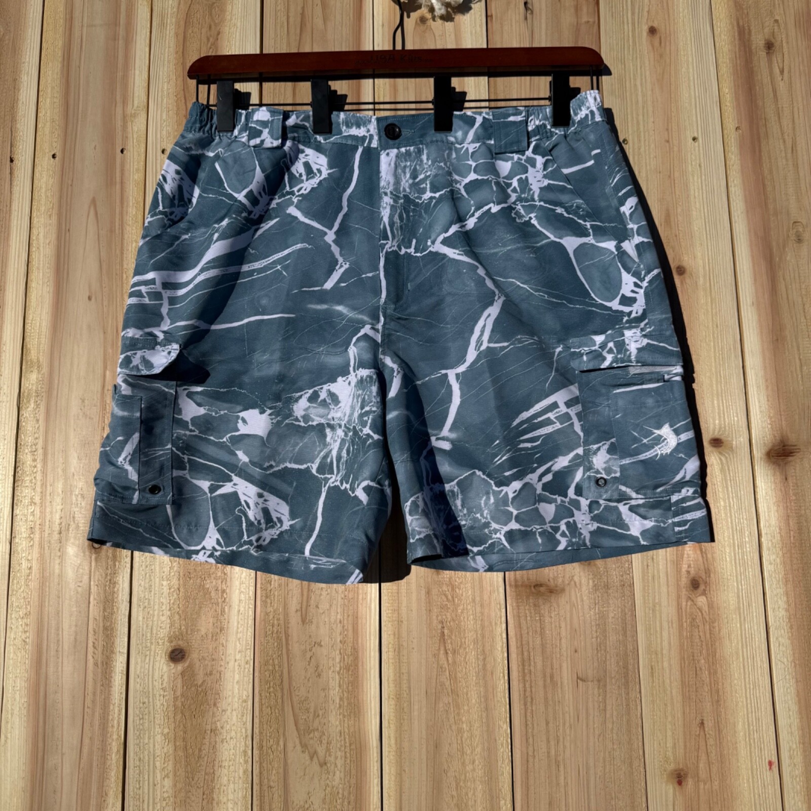 Reel Legends Performance Outfitters Fishing Graphic Shorts Size XL