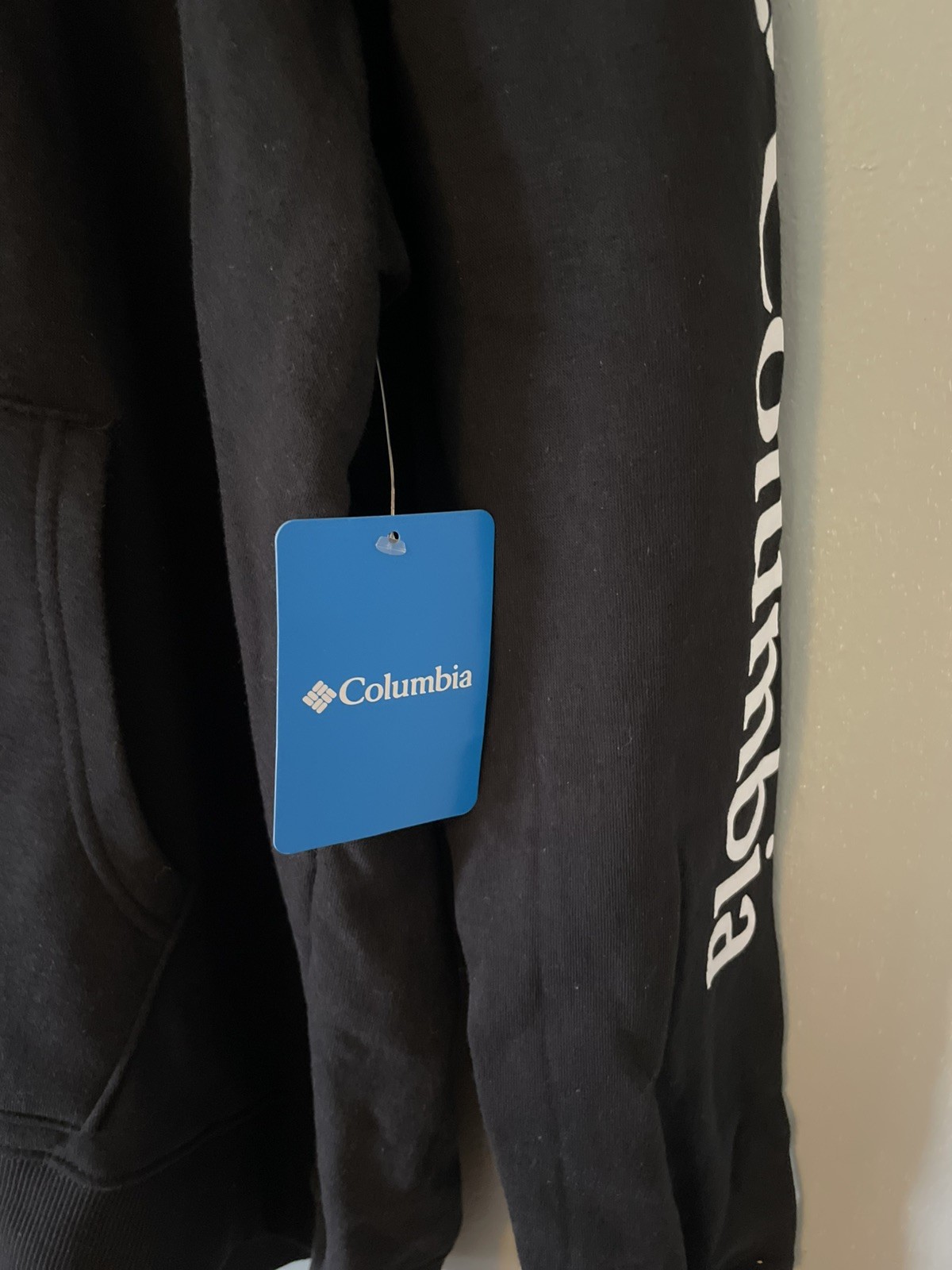 NEW Brand New Columbia Men's Sleeve Logo Trek Hoodie gallery