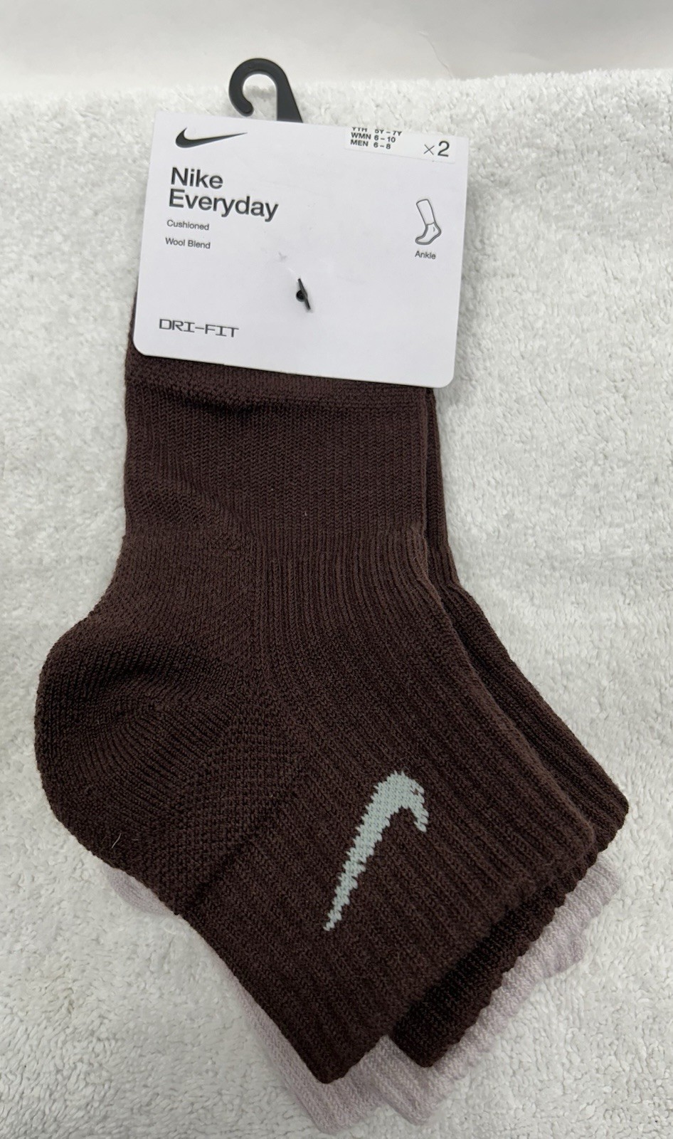 Nike Womens Size M Everyday Wool Cushioned Brown Ankle Socks (U8)