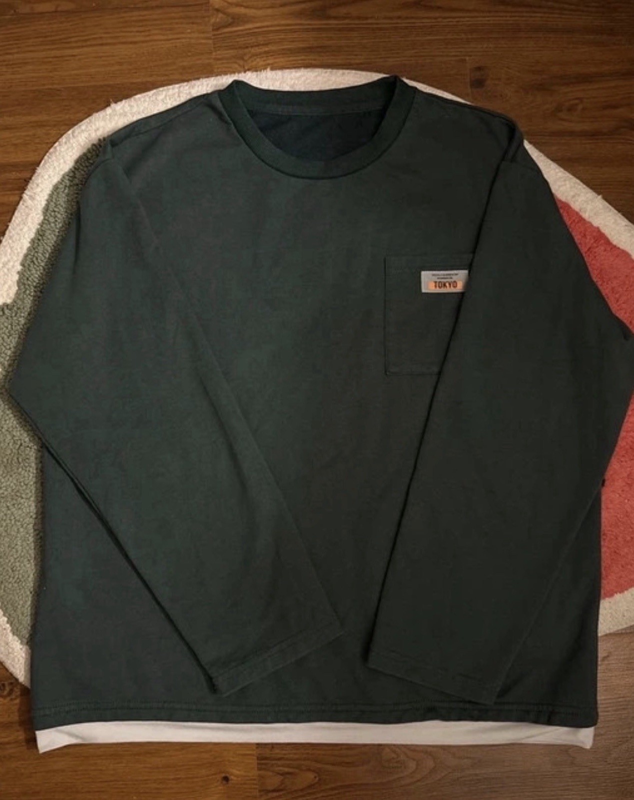 Tokyo Laundry Men’s L Green Long Sleeve Crew Neck Cotton Knit Pocket Tee Patch gallery