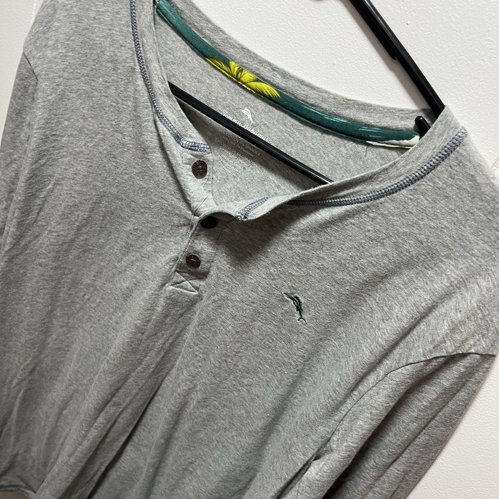 Tommy Bahama Shirt Mens Size Large Gray Long Sleeve Henley Cotton Spandex gallery