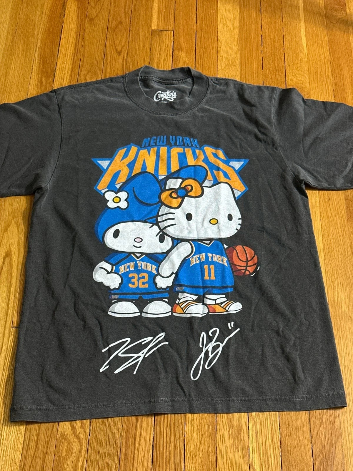 New York Knicks Towns #32 Brunson #11 Hello Kitty VINTAGE Gray BLACK Shirt NYK gallery
