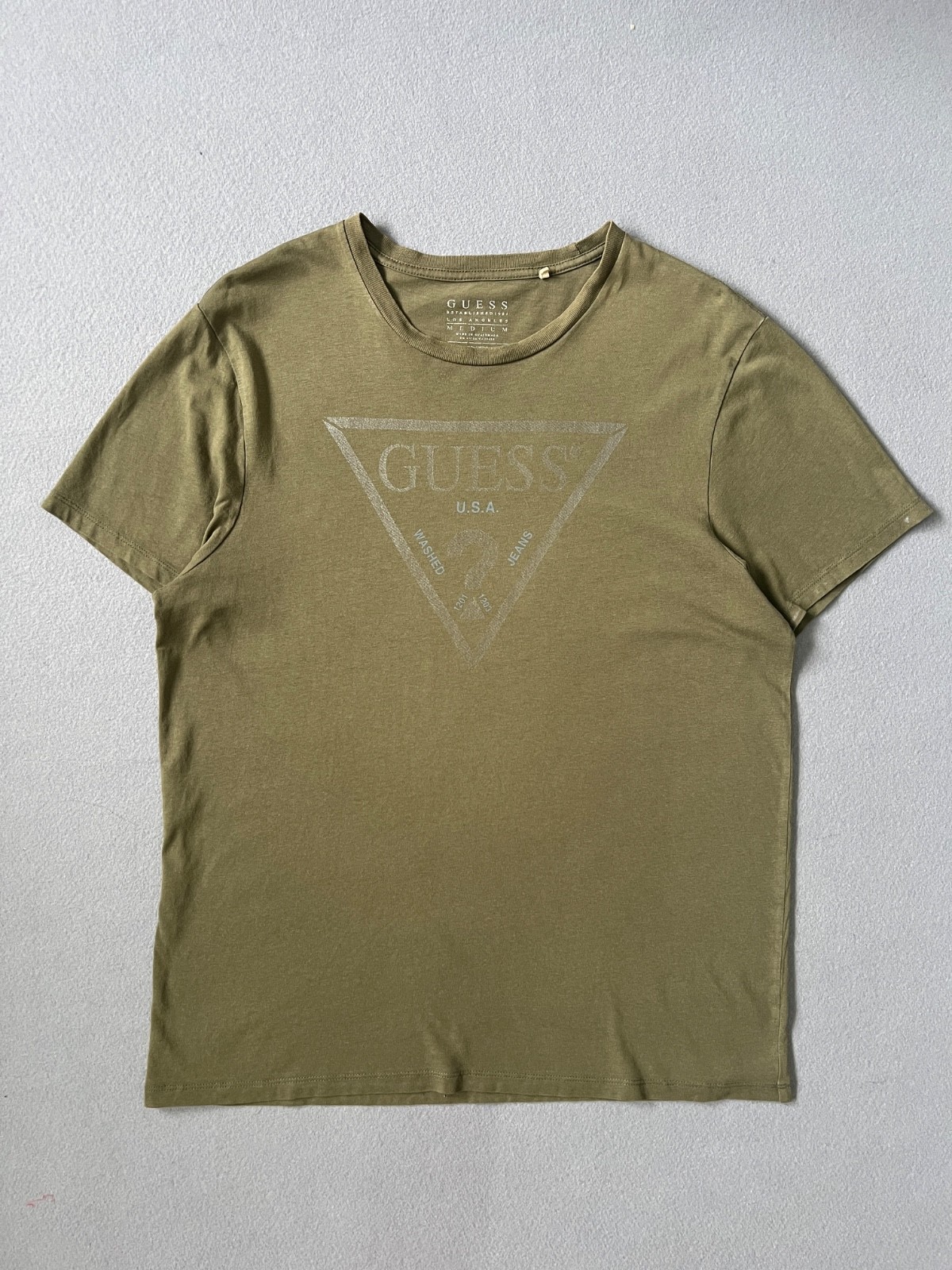 GUESS USA Triangle Logo T Shirt Mens M Olive Green Short Sleeve Casual Tee