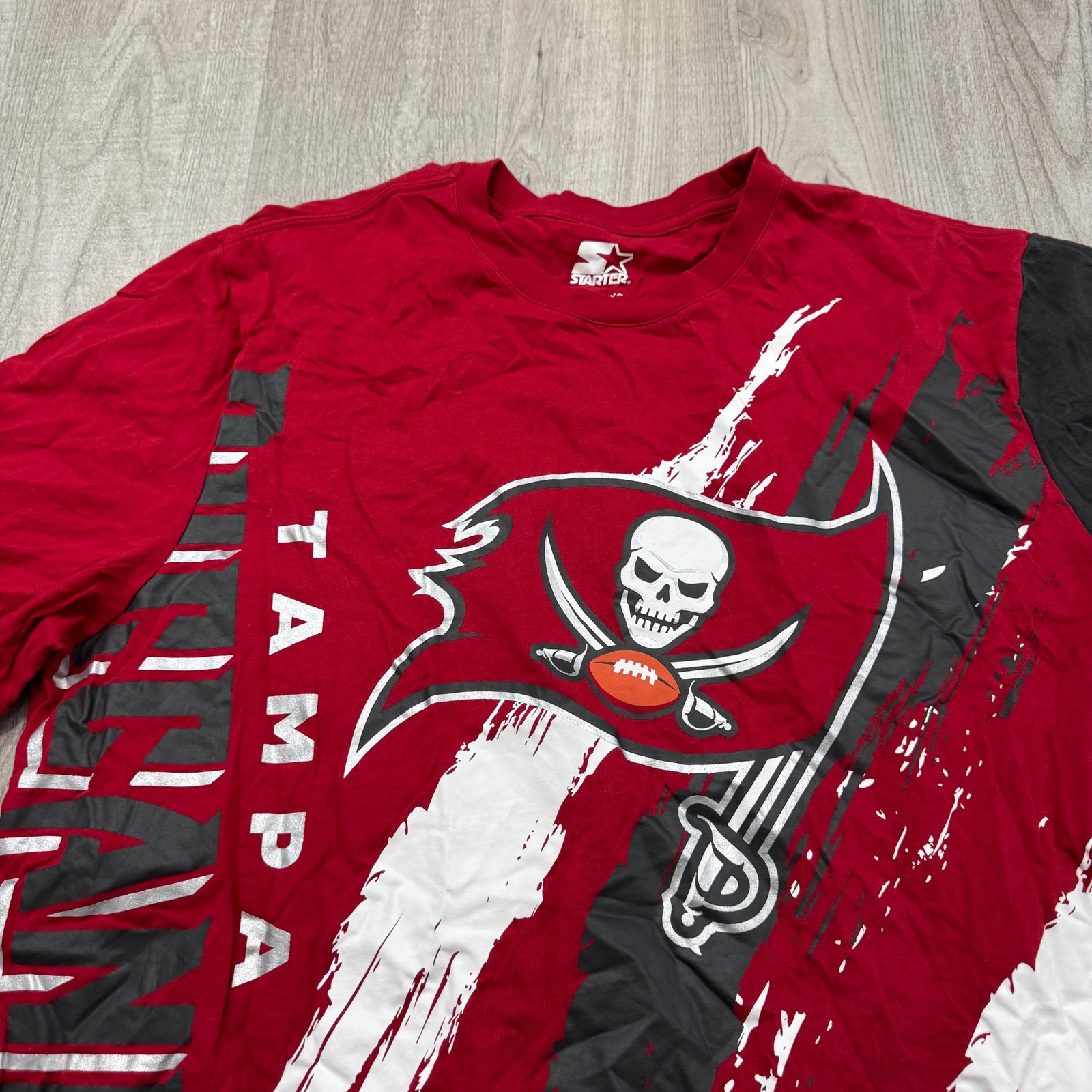 Starter Tampa Bay Buccaneers Shirt Mens 2XL Red All Over Print Extreme Defender gallery