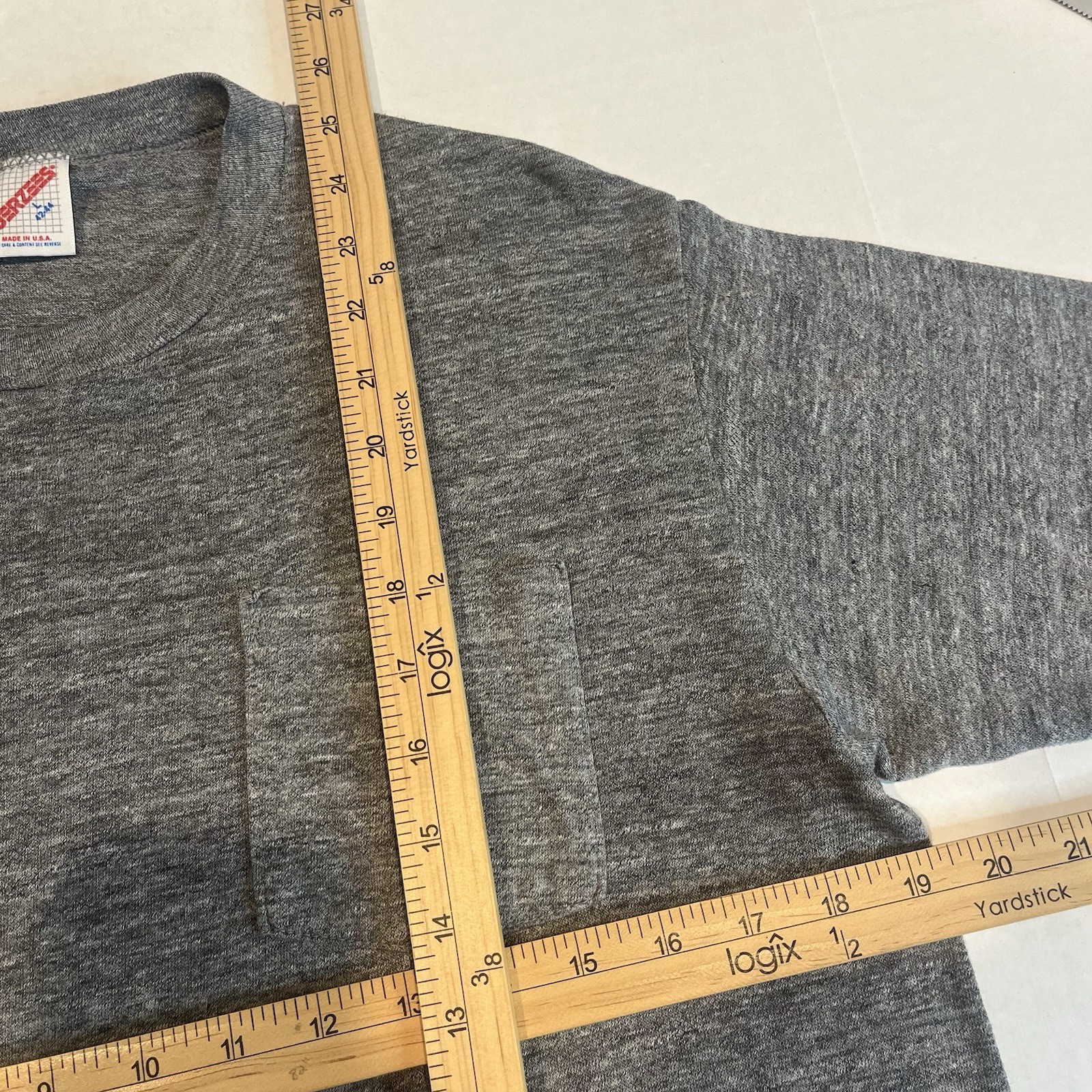 Vintage Jerzees USA Made Large Single Stitch Grey Pocket T-Shirt Thin Soft Clean gallery