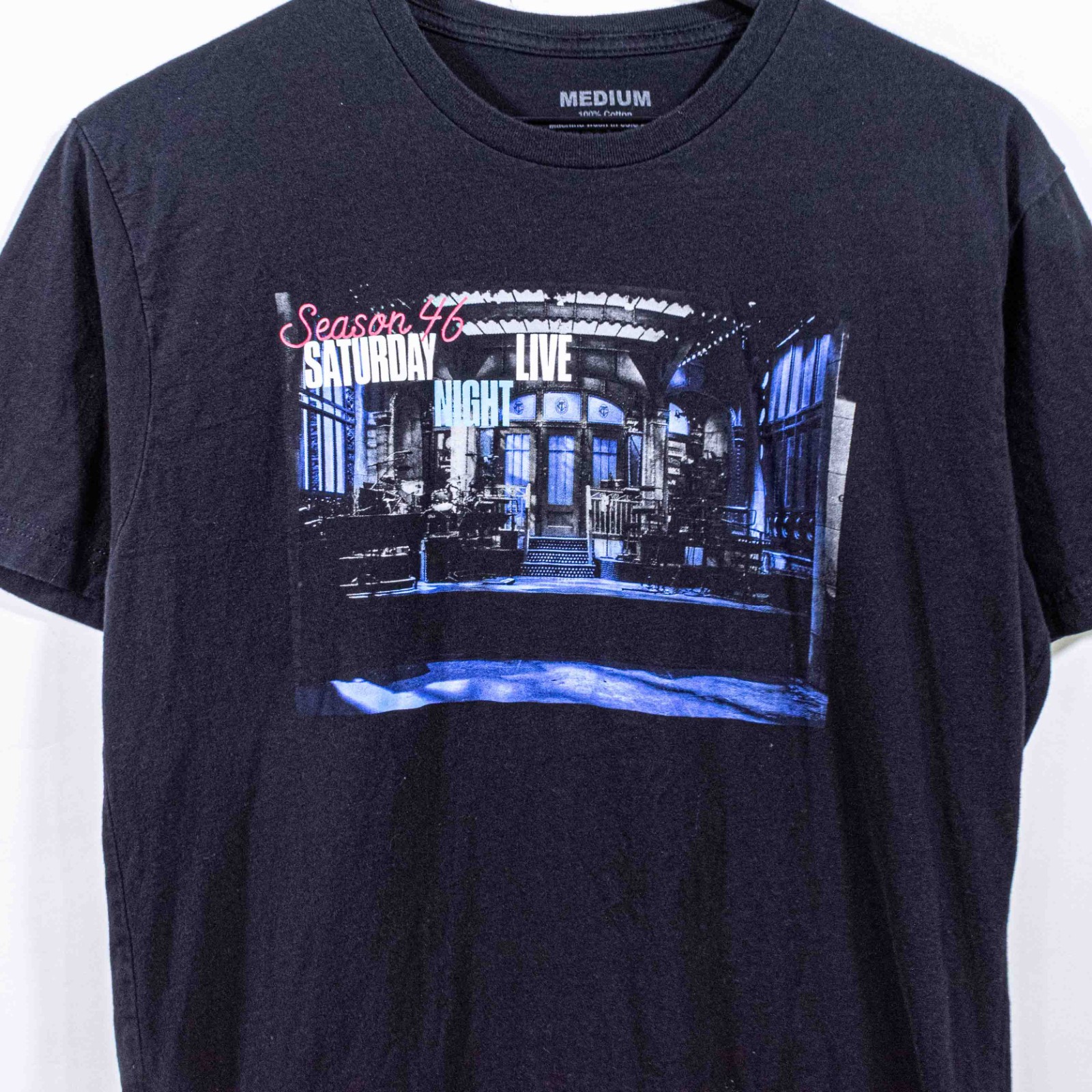 SNL T-Shirt Saturday Night Live Jason Bateman Morgan Wallen Season 46 Medium 202 gallery