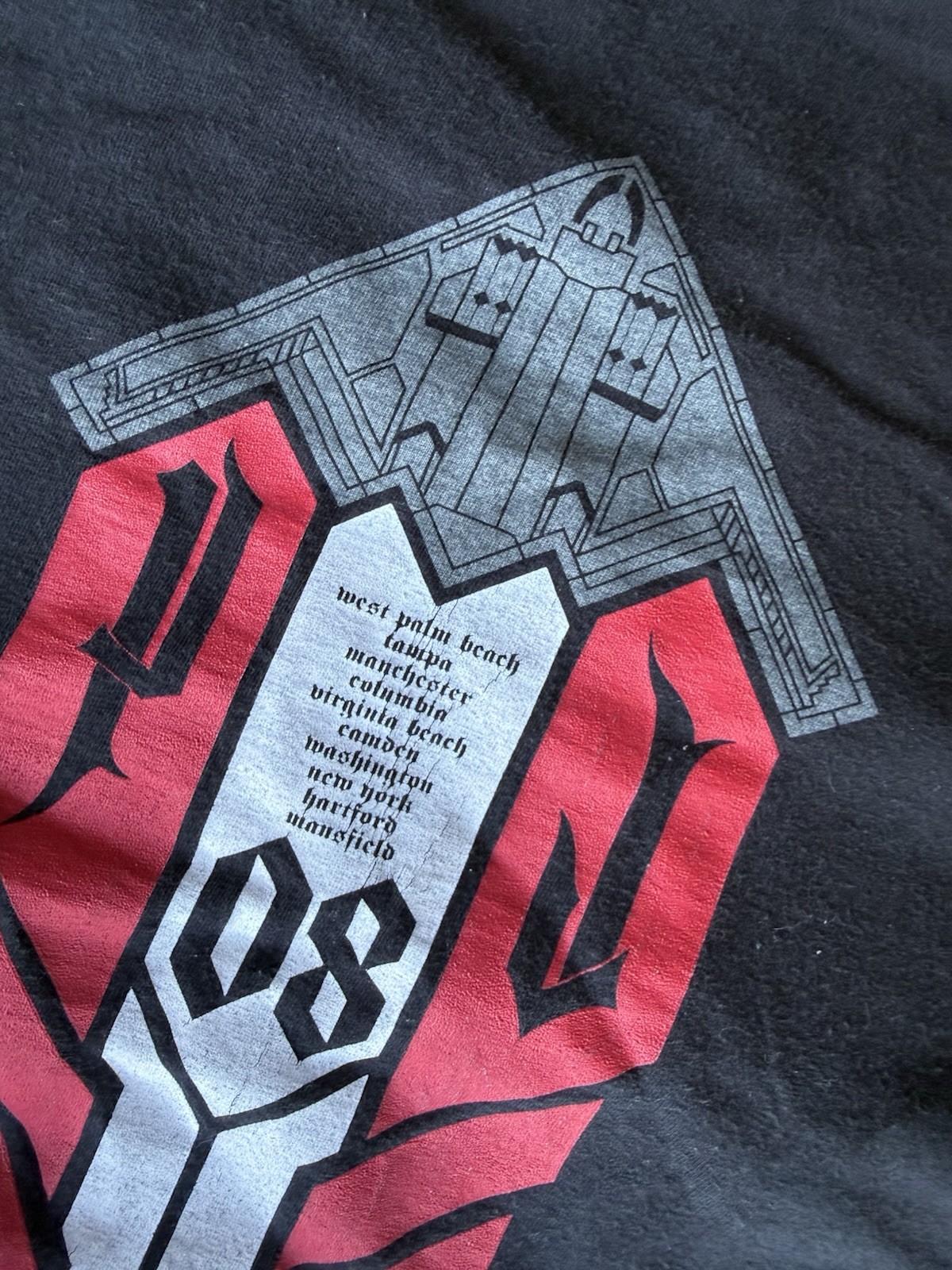Y2K Pearl Jam Anvil Rock Tour Band Tee Shirt Mens XL American Flag Graphic 2008 gallery