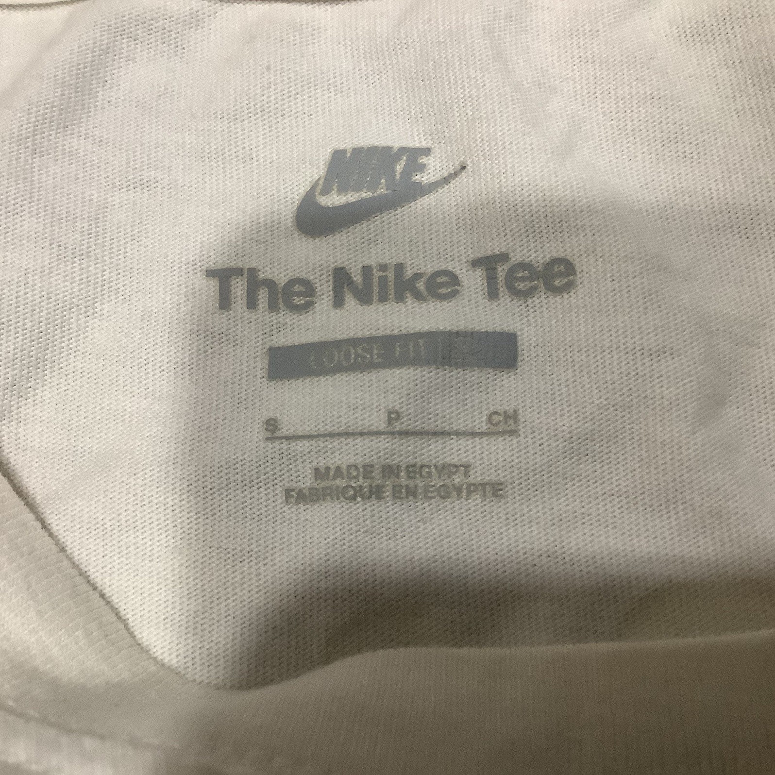 Nike Radiant Sole T-Shirt Sz Small Loose Fit Short Sleeve Tee gallery