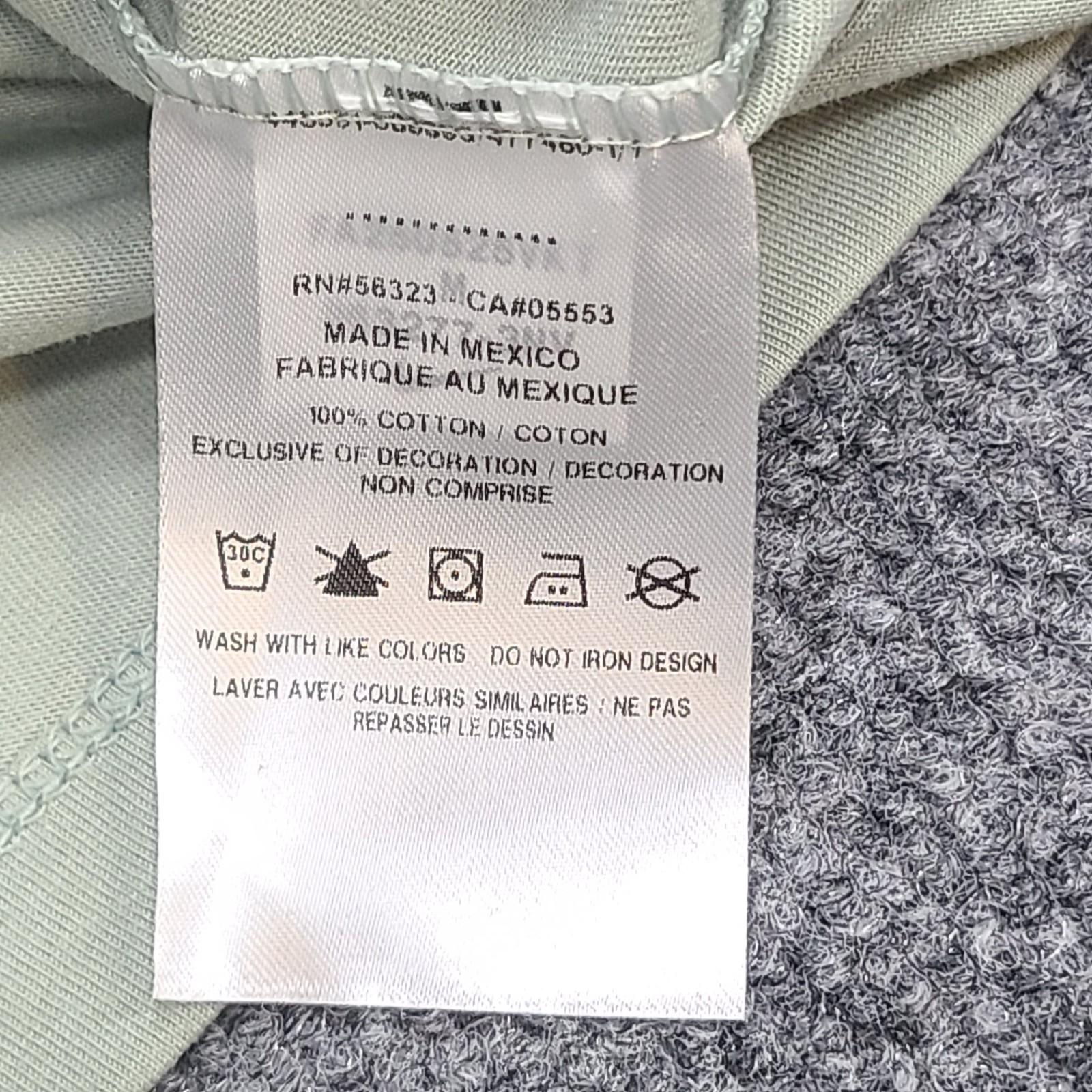 Nike Shirt Mens Medium Pistachio Green White Embroidered Swoosh Sportswear Tee gallery