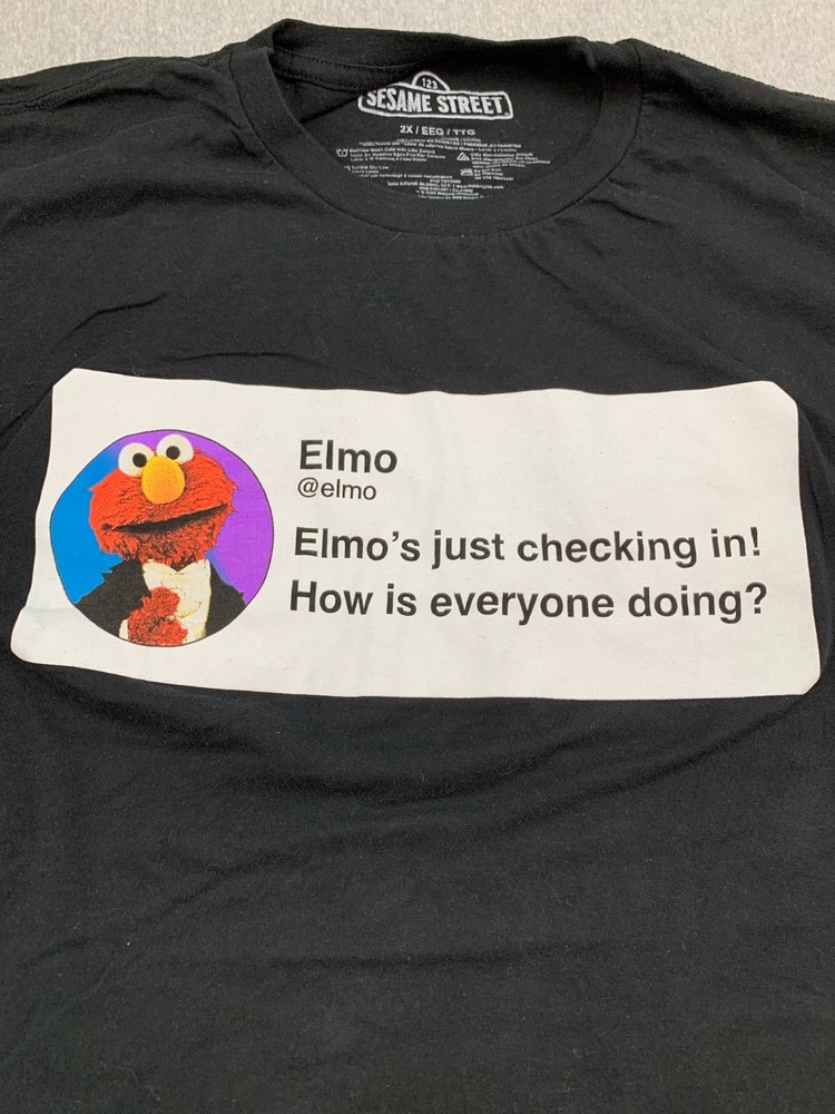 Sesame Street Elmo’s Just Checking In T-shirt Mens 2X Black Novelty Funny Cute