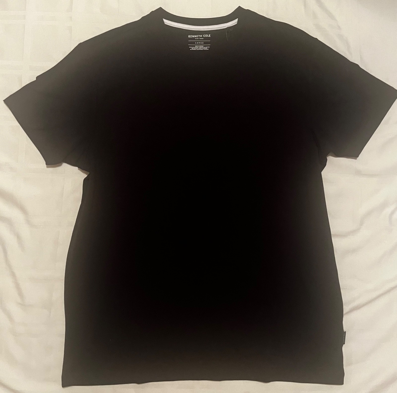 KENNETH COLE ROUND NECK BLACK UNWORN w/ TAGS SHORT SLEEVE- Size L ORIGINALLY $49 gallery