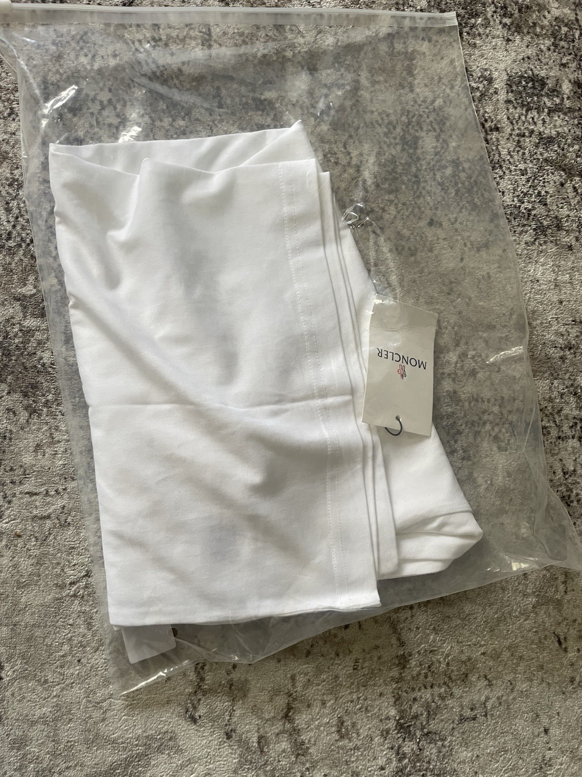 Men’s Fashion Designer T shirt size L white gallery