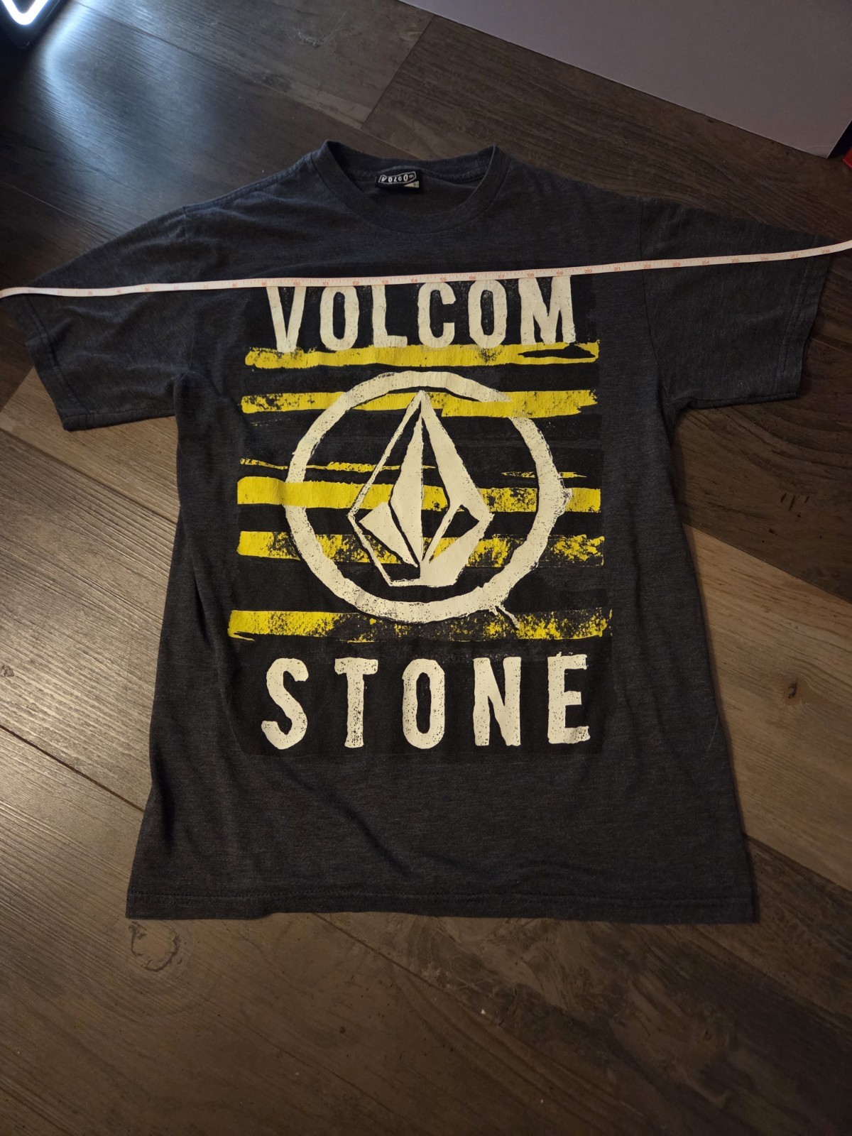 Volcom Men's Dark Gray Yellow Graphic Logo Crew Neck Cotton Blend T-Shirt Size S gallery