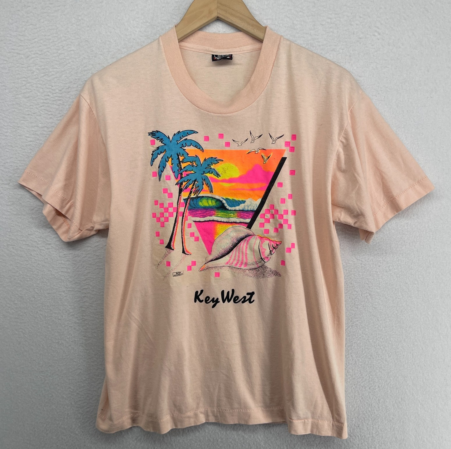 KEY WEST Shirt Adult L Florida Beach 80s Single Stitch Cotton Blend Pink USA VTG