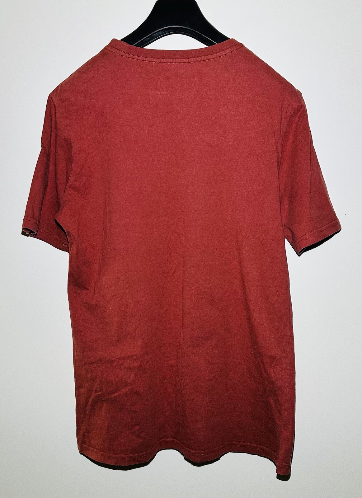 Kathmandu Men's T-Shirt Size M Red Outdoors Hiking Casual Menswear Polygiene gallery