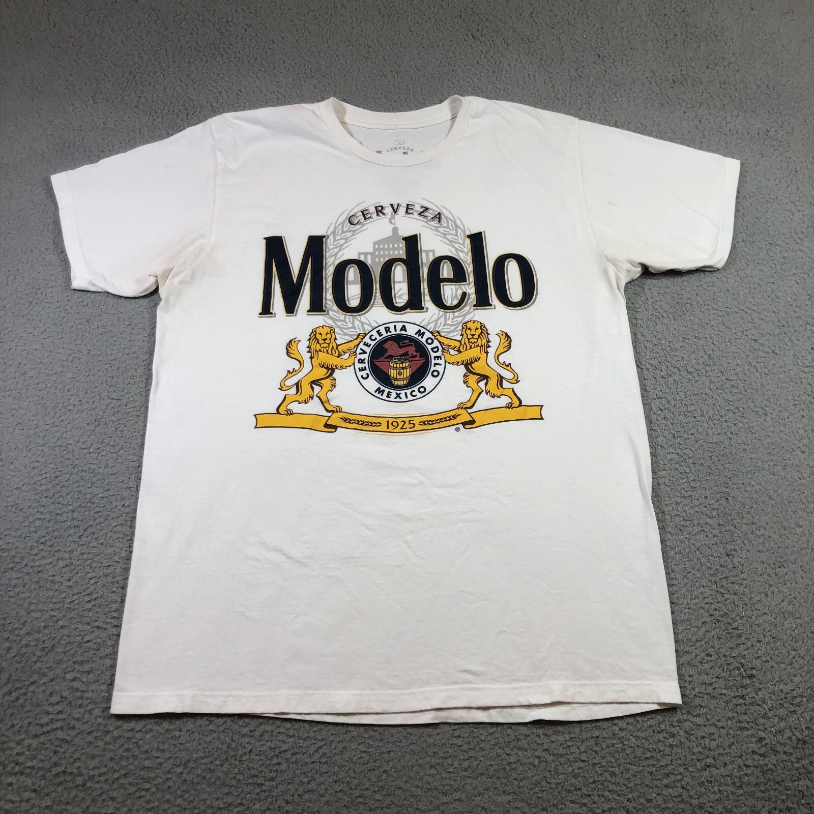 modelo T Shirt Mens L white beer cerveza gallery