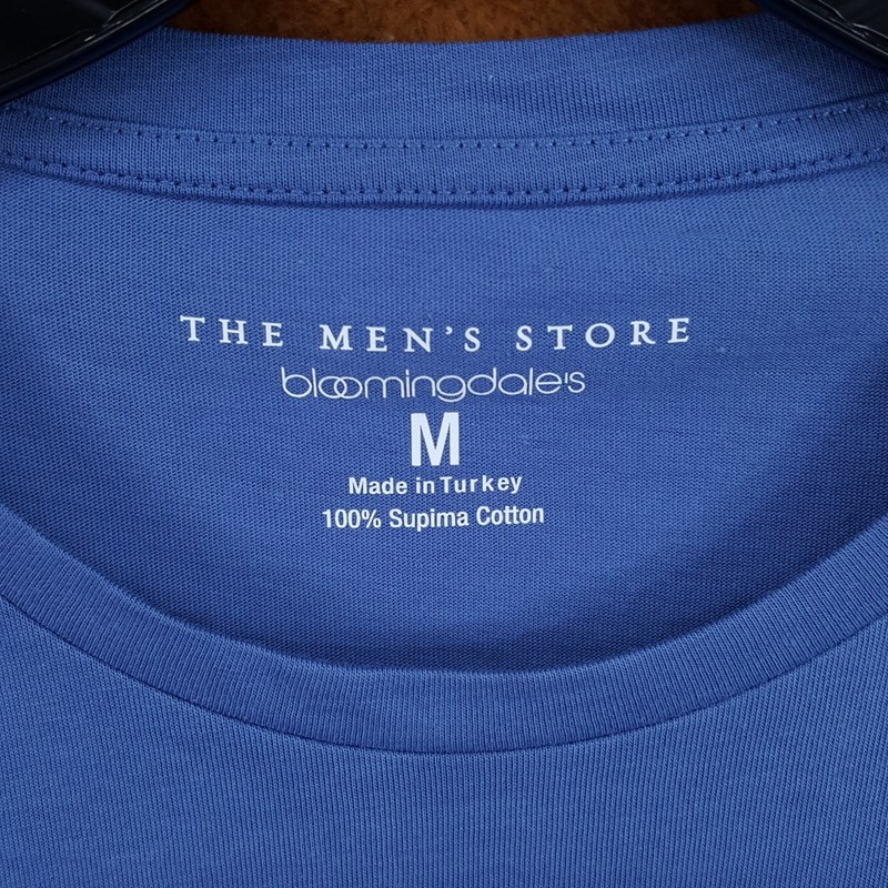BLOOMINGDALES Shirt Mens Medium Blue Pullover Crew 100% Supima Cotton gallery