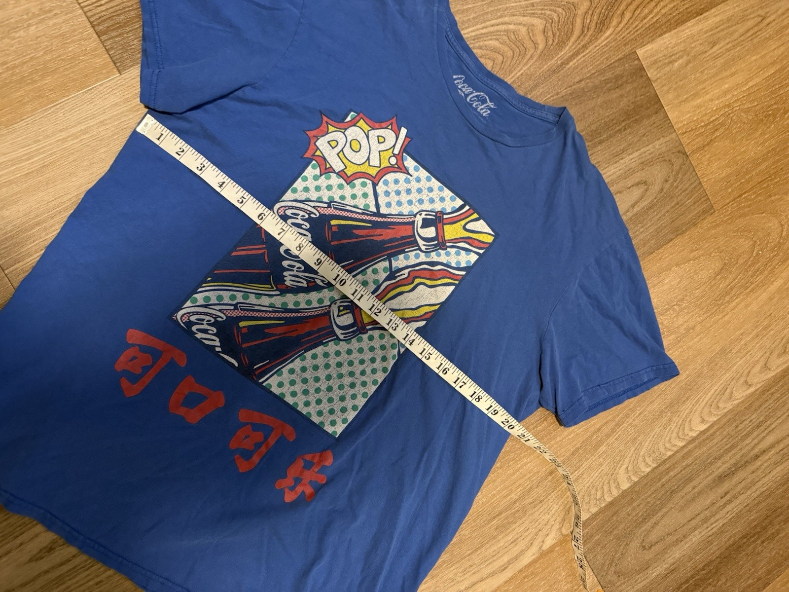 Coca-Cola Men's Pop Art graphic tee with red accents with graphic design size L gallery