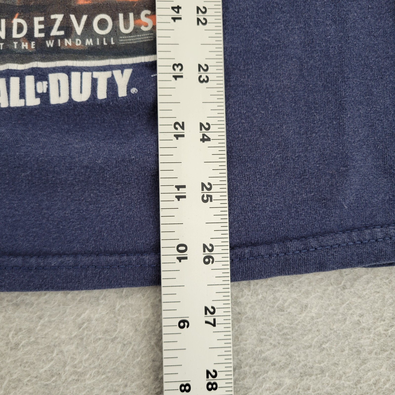Call Of Duty Vanguard Shirt Mens Medium Pacific Alpine Lodge Rendezvous Promo gallery
