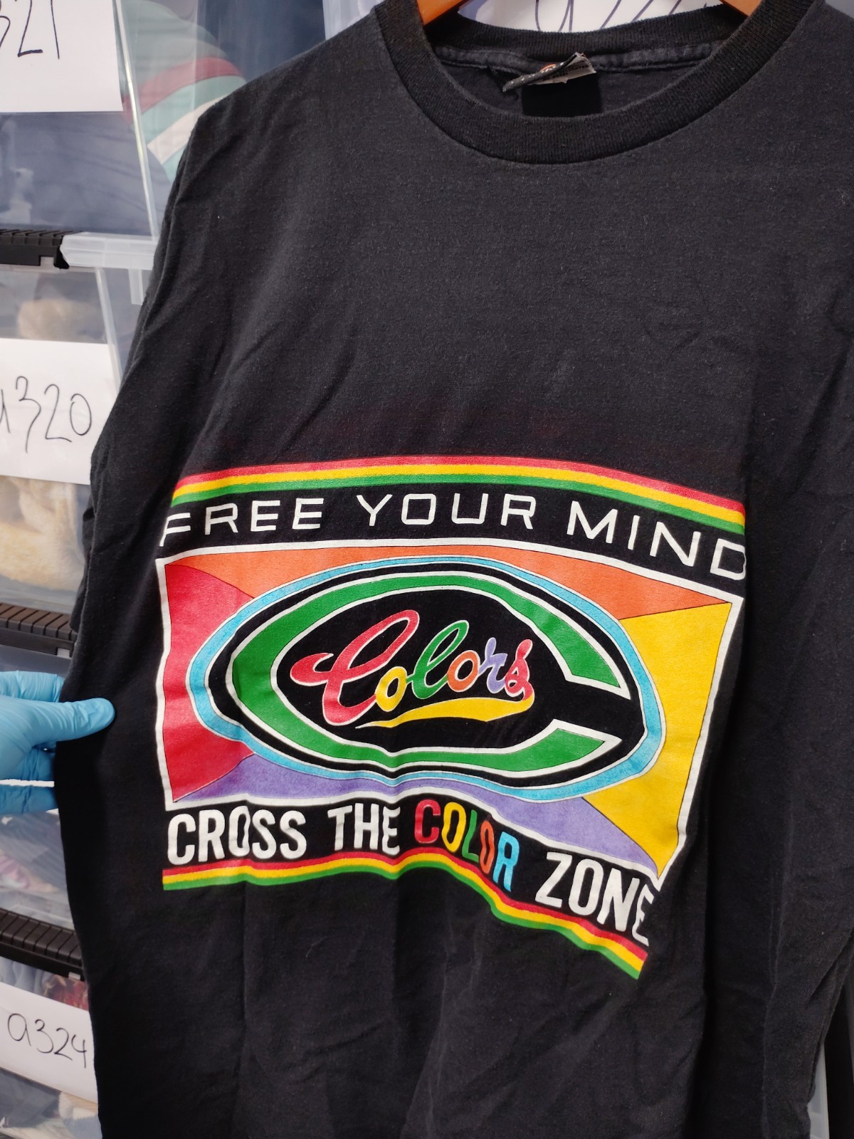 Vtg Cross The color Zone Free Your Mind Tee Size XL Signal Sports Pre Owned A298 gallery