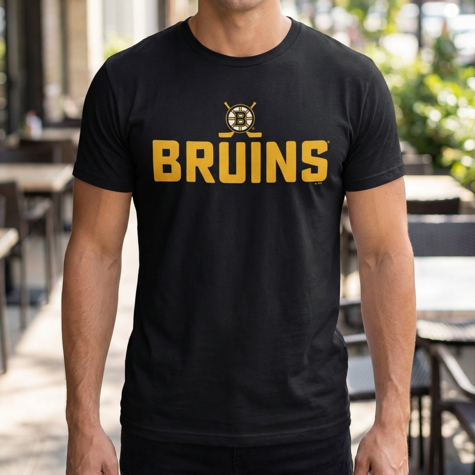 NHL Boston Bruins Mens Black Graphic T-Shirt Spoked B Logo New With Tags
