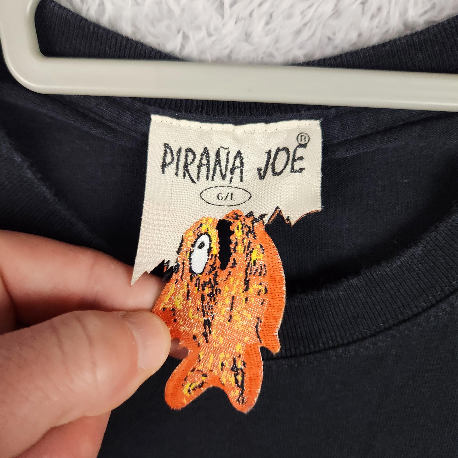 Pirana Joe Shirt Mens Large Black Grand Turk Compass Nautical Fish Graphic Logo gallery