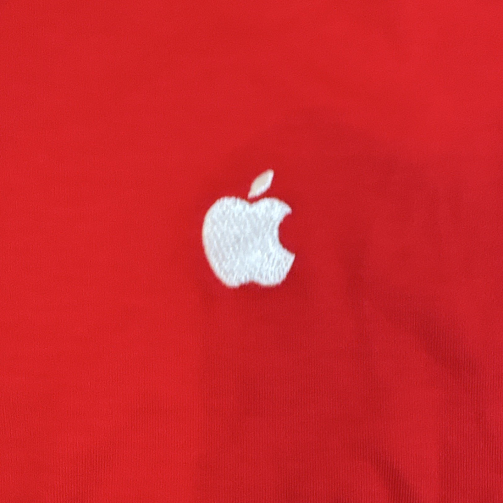 Apple Red Logo Embroidered Men's L T-Shirt 100% Cotton Crew Neck Short Sleeve gallery