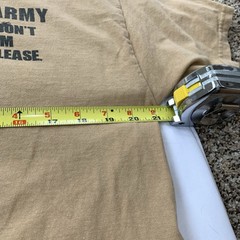 Mens US Army Tee Size Large Gildan. “We Don’t Aim To Please” Large Print On Back