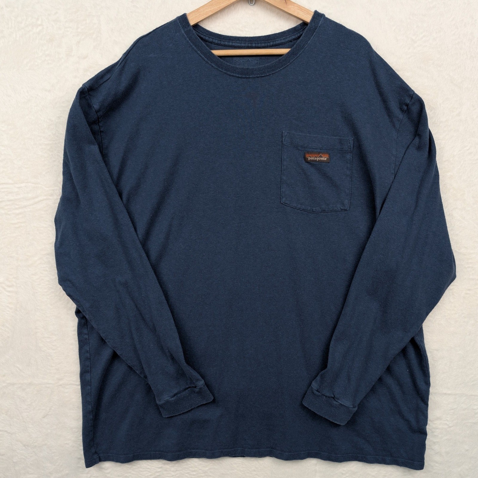 Patagonia T-Shirt Men’s 3XL Navy Blue Hemp Organic Cotton Long Sleeve Pocket