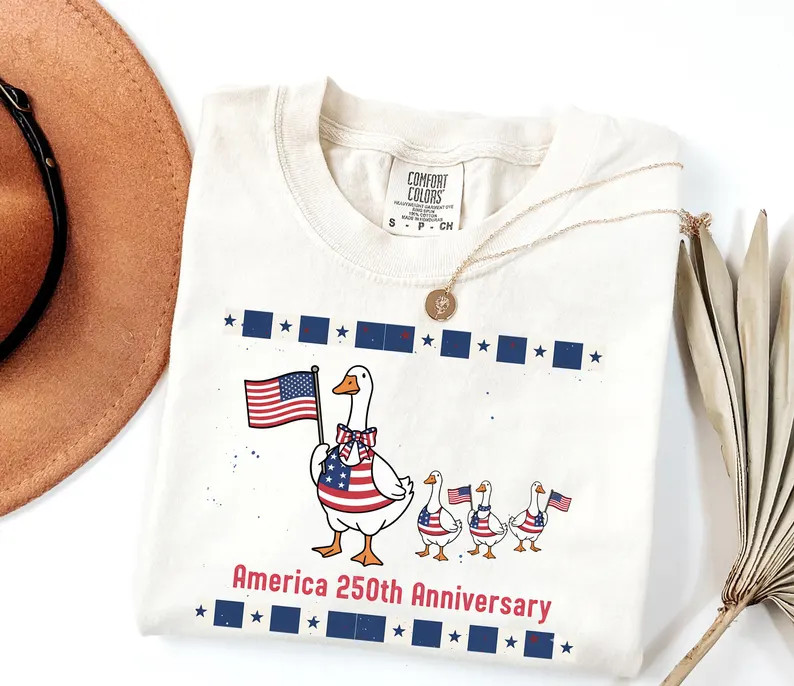 America Years Comfort Tee gallery
