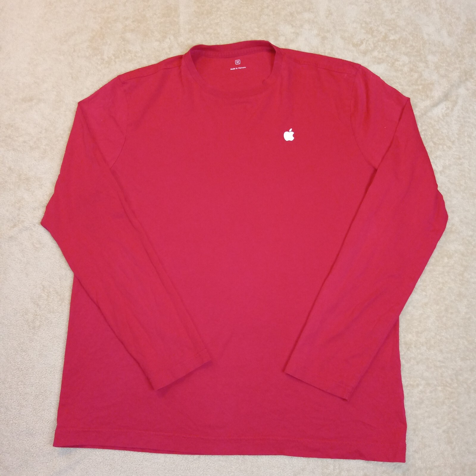 Apple Store Employee T-Shirt Long Sleeve Medium Red