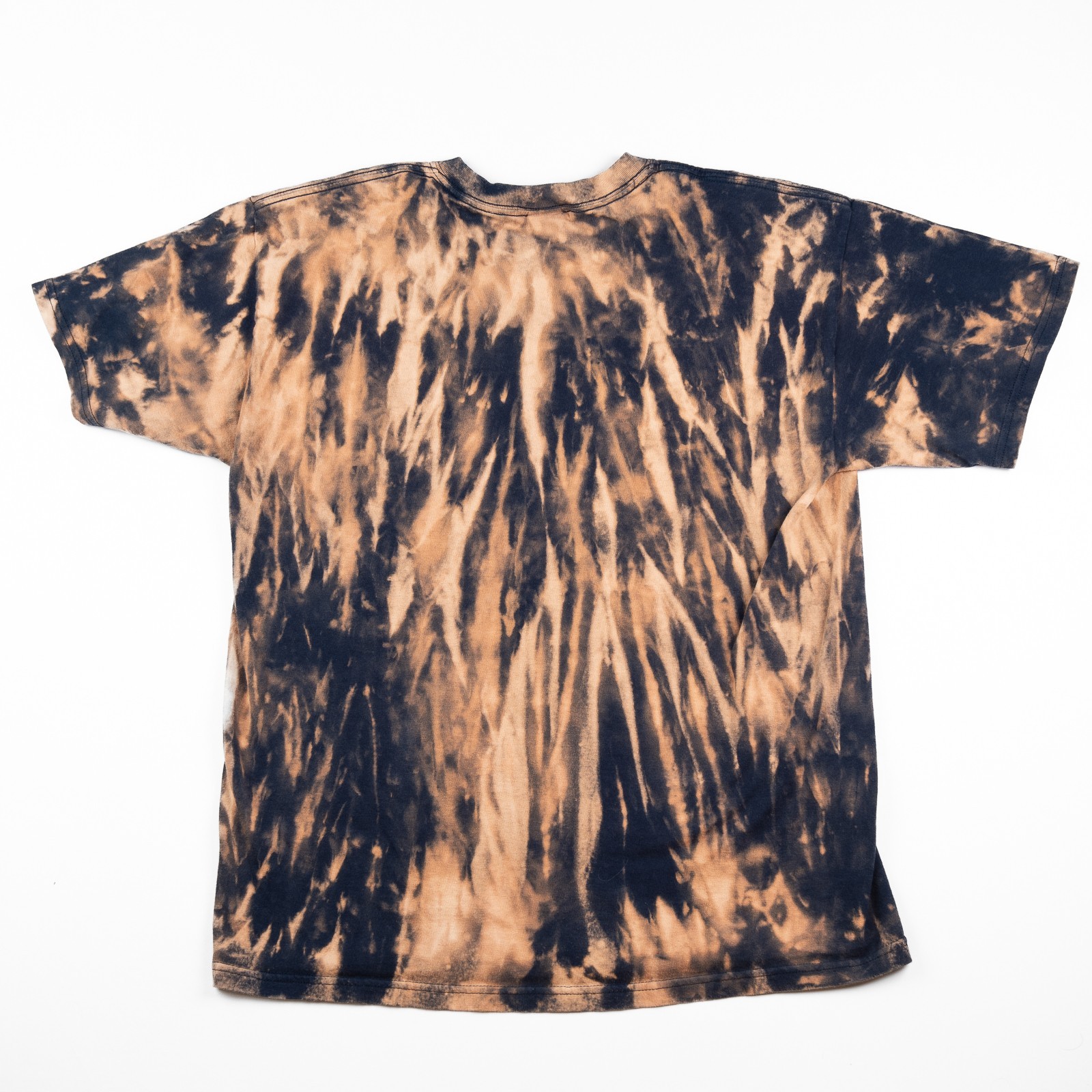 Michigan Wolverines Go Blue Reverse Tie-Dye T-Shirt Men’s Large Black Brown gallery