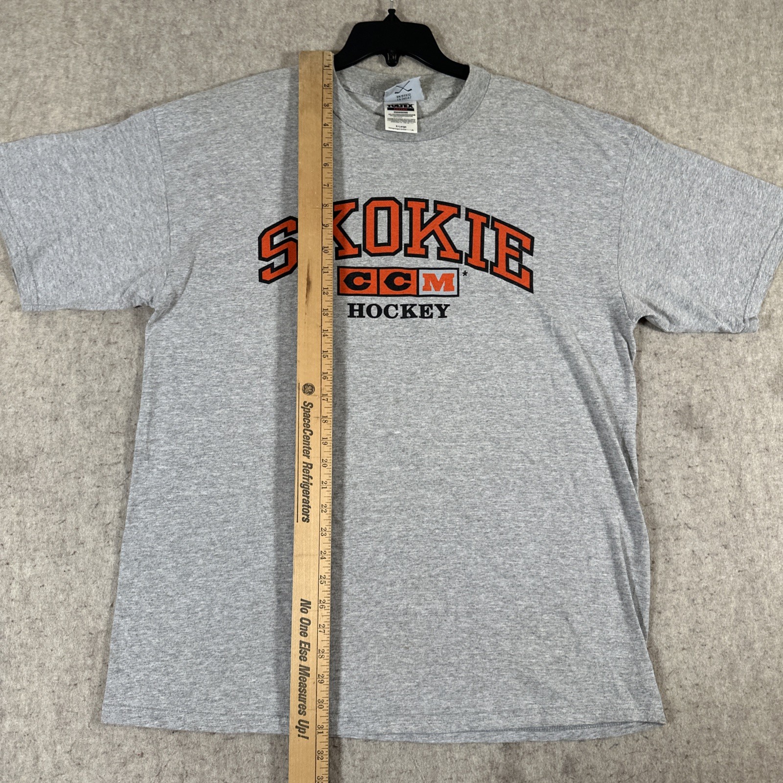 Vintage 90’s Skokie Hockey T-Shirt XL Gray CCM Shorts Sleeve (Stains) gallery