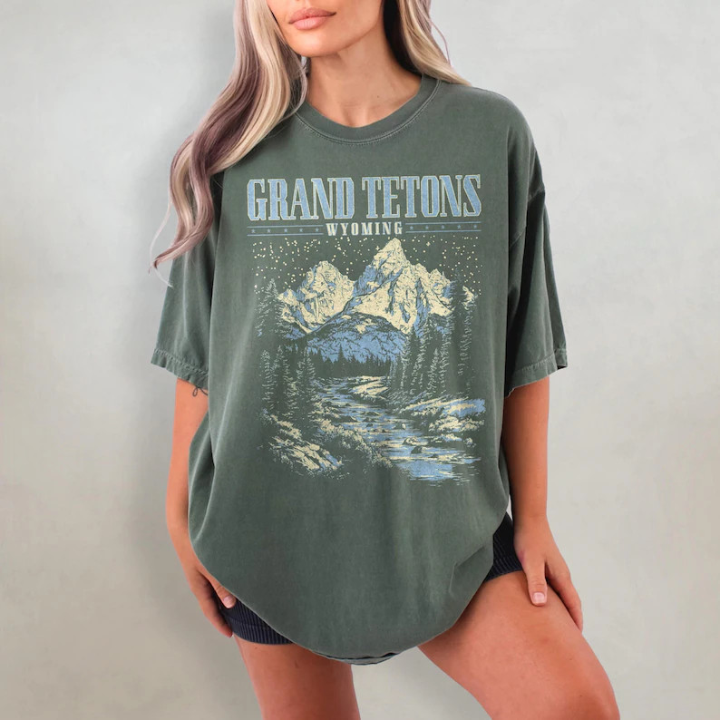 Grand Tetons Mountains Comfort Tee Nature Outdoors Hiking Camping Souvenir