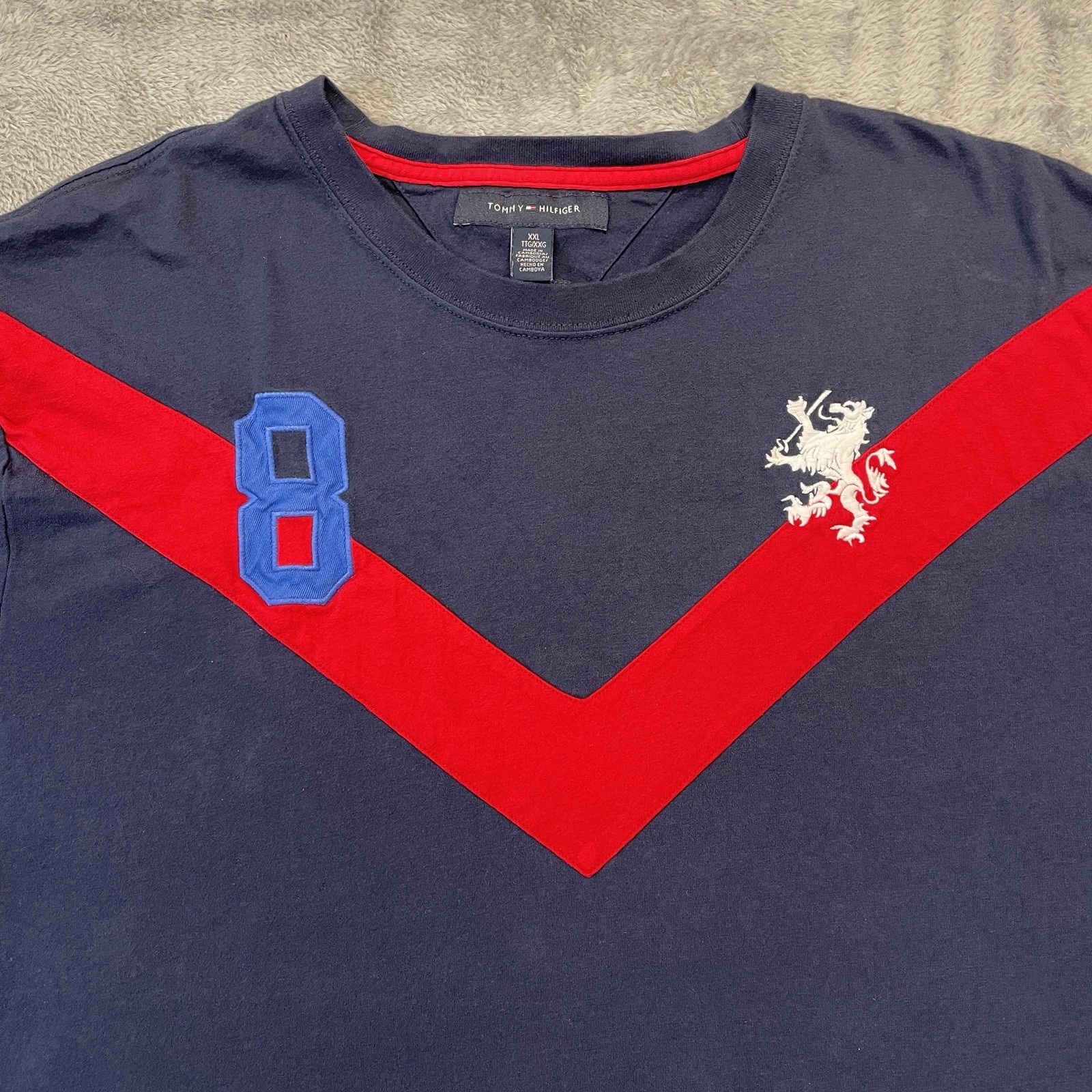 Tommy Hilfiger Tshirt Mens XXL Vintage Rugby Navy Red Chevron #8 Lion Crest Fit gallery