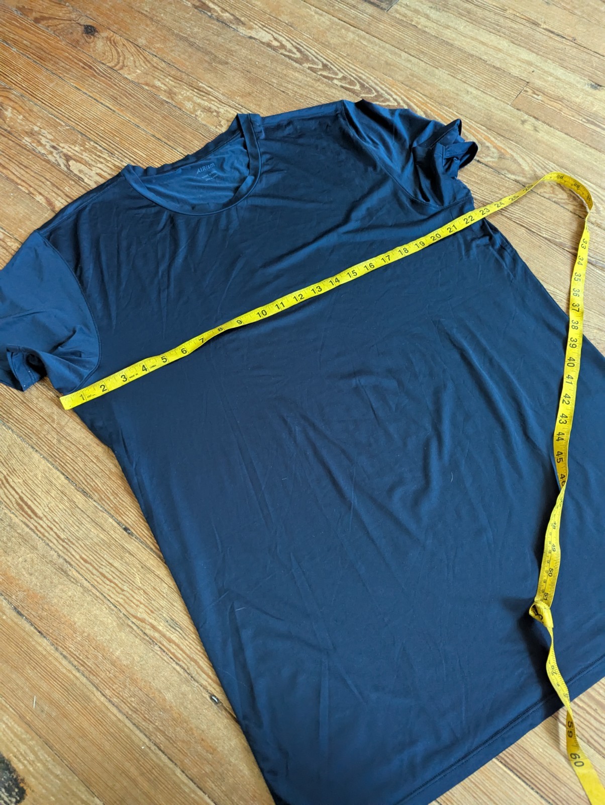 Uniqlo Airism T Shirt Mens Size XL Navy Blue Thin Lightweight Short Sleeve gallery