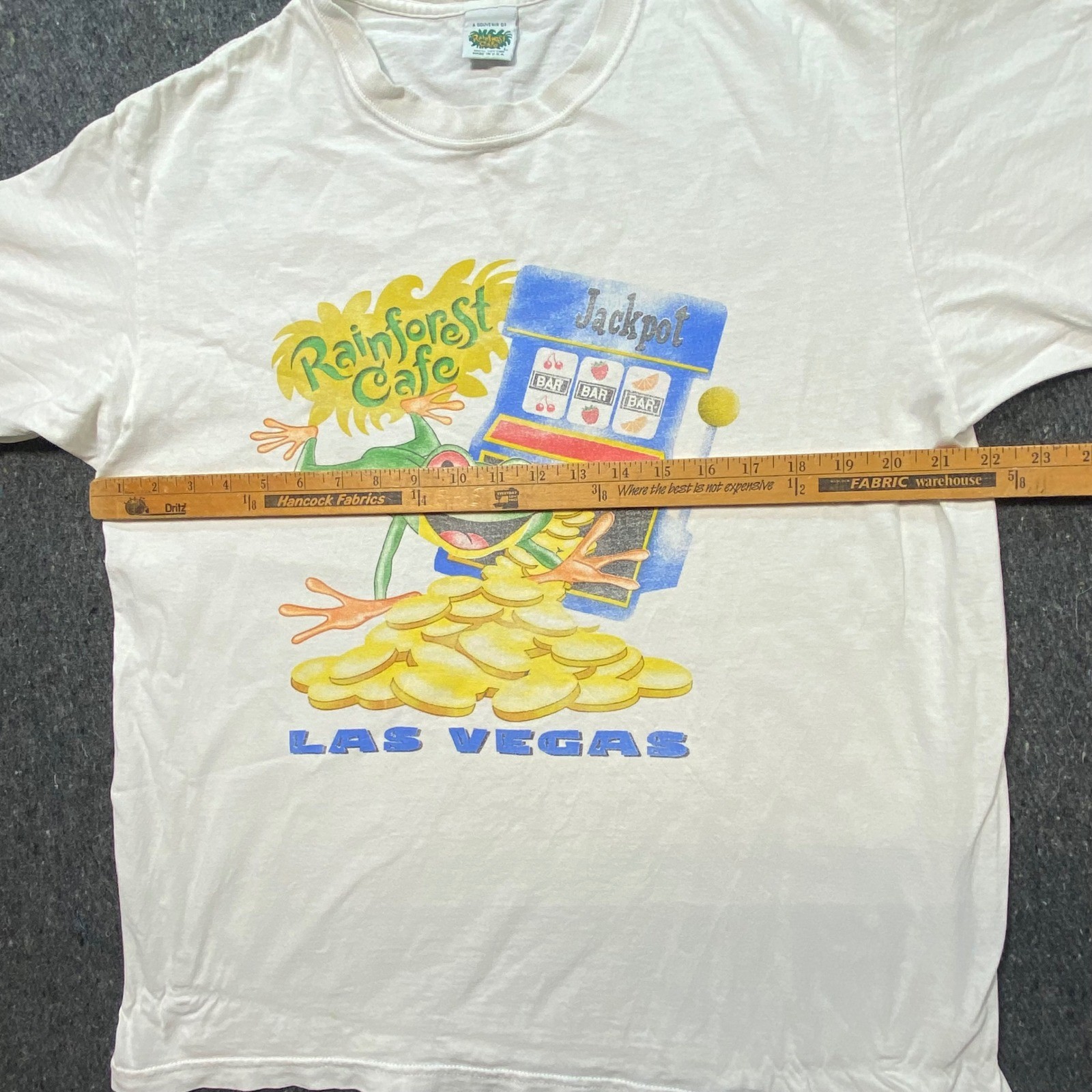 Rainforest Cafe T Shirt L Large Mens White Vintage Las Vegas Jackpot Frog USA gallery